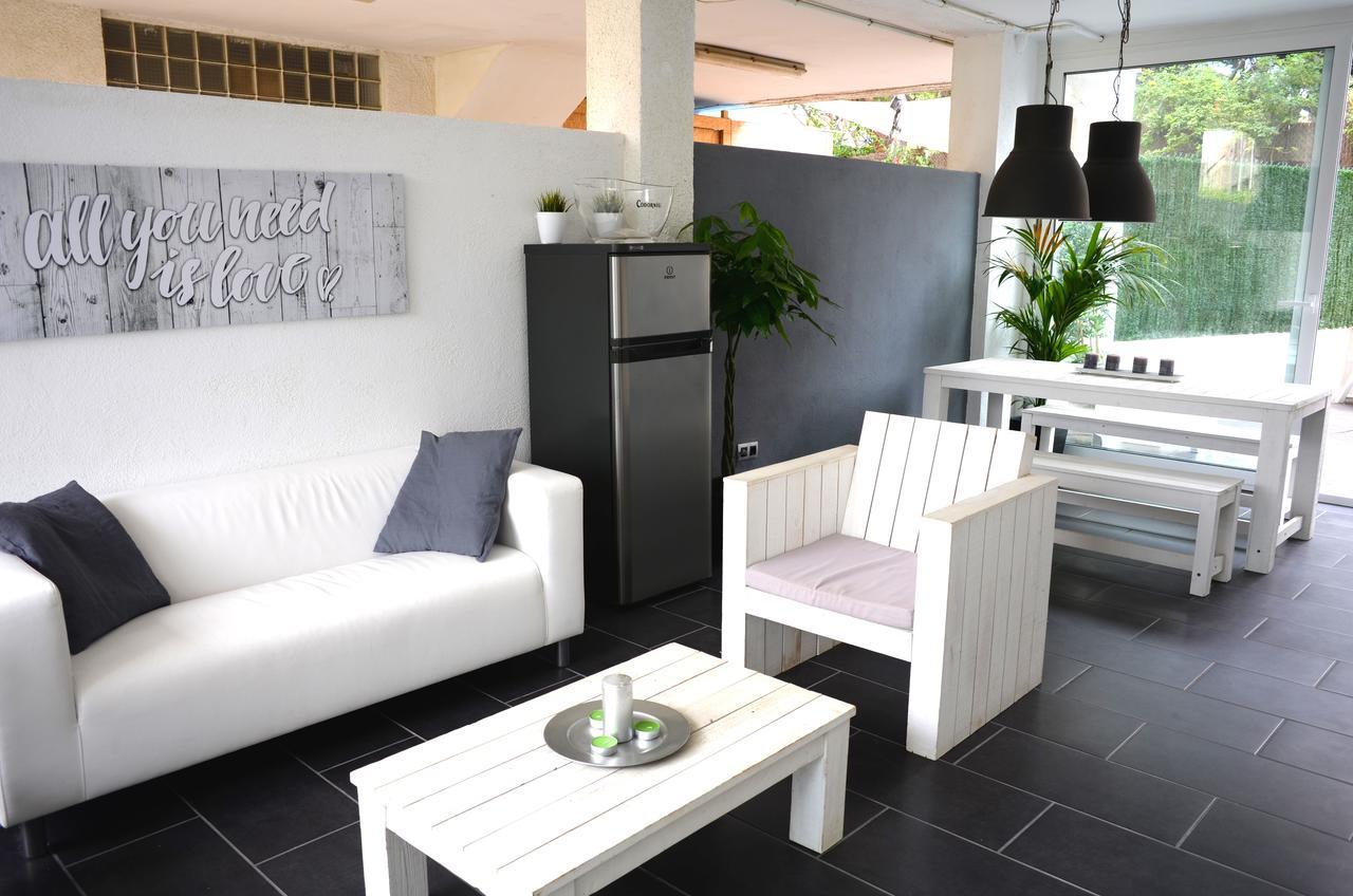 Beach House Castelldefels Camera foto