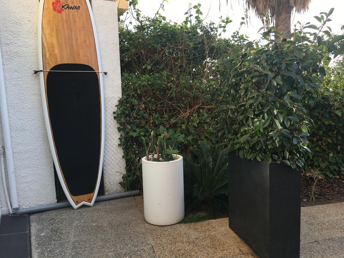 Beach House Castelldefels Esterno foto